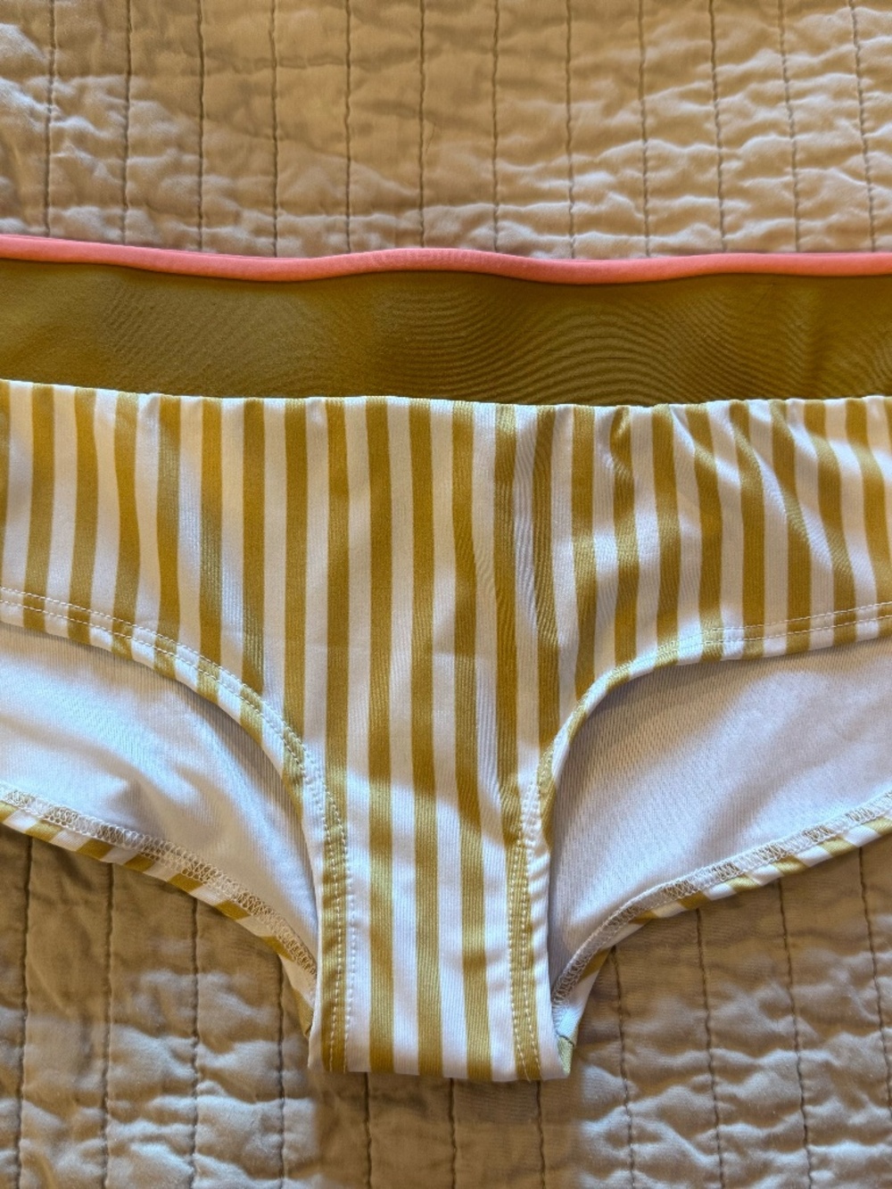 Seea naya bikini bottom size Medium M in striped nwot